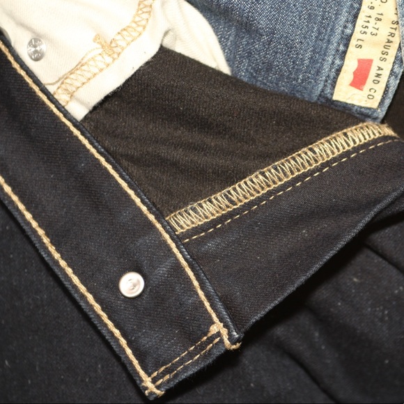 Vintage 511 Levi’s Slim Fit Jeans - Picture 5 of 7